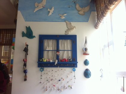 ORTAOKUL ÖĞRENCİLERİ CAM SANATI ETKİNLİĞİNDE