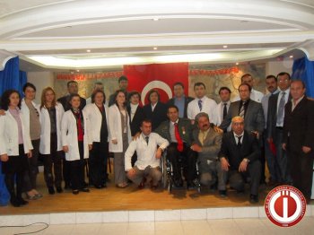 Gazilerden gönül annemize plaket