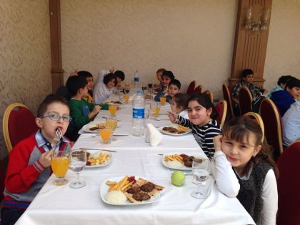 OKUL AİLE BİRLİĞİ'NİN VELİLERİMİZLE BULUŞMA YEMEĞİ